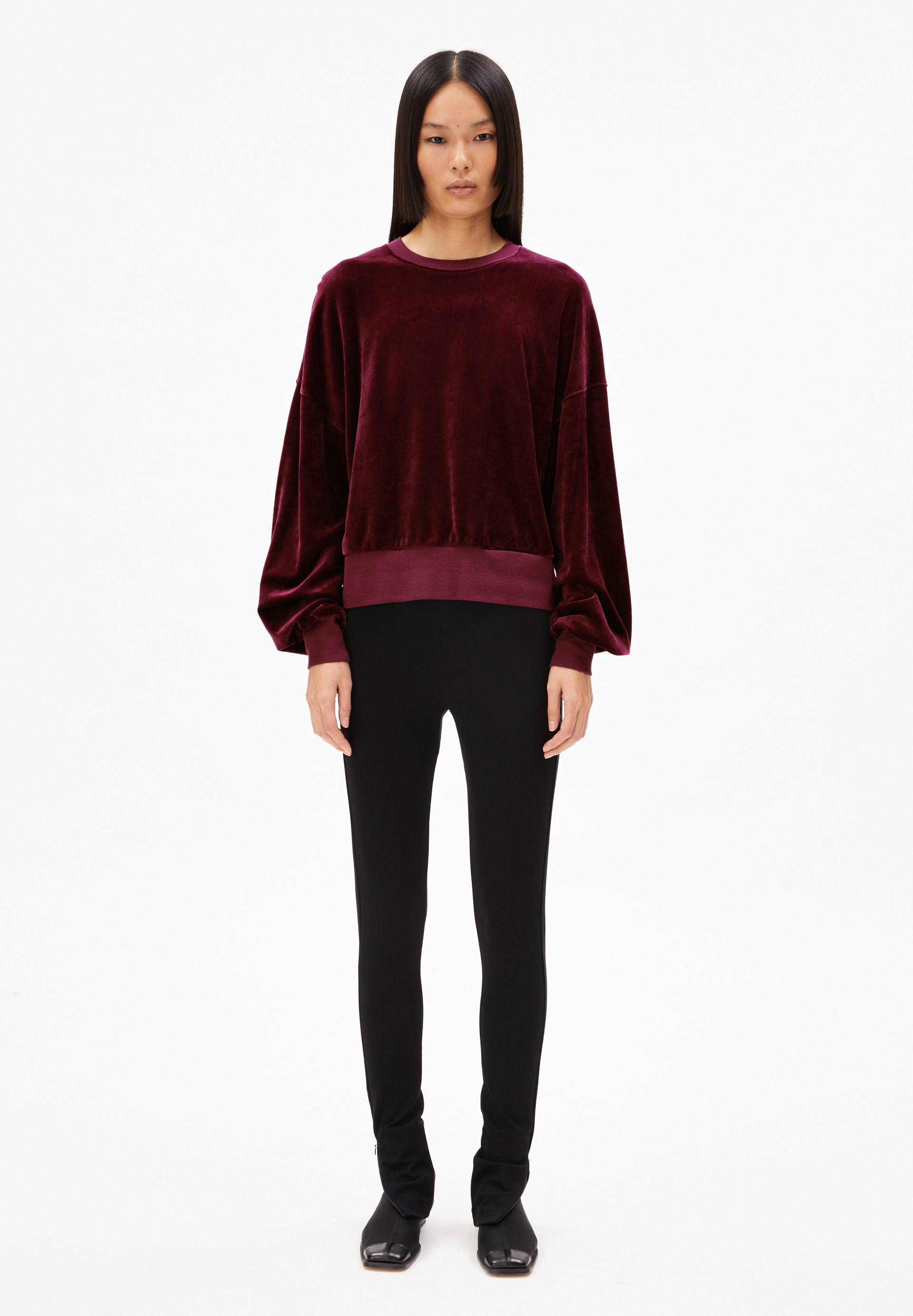 LEDIANAA Sweatshirt Oversized Fit aus Samt