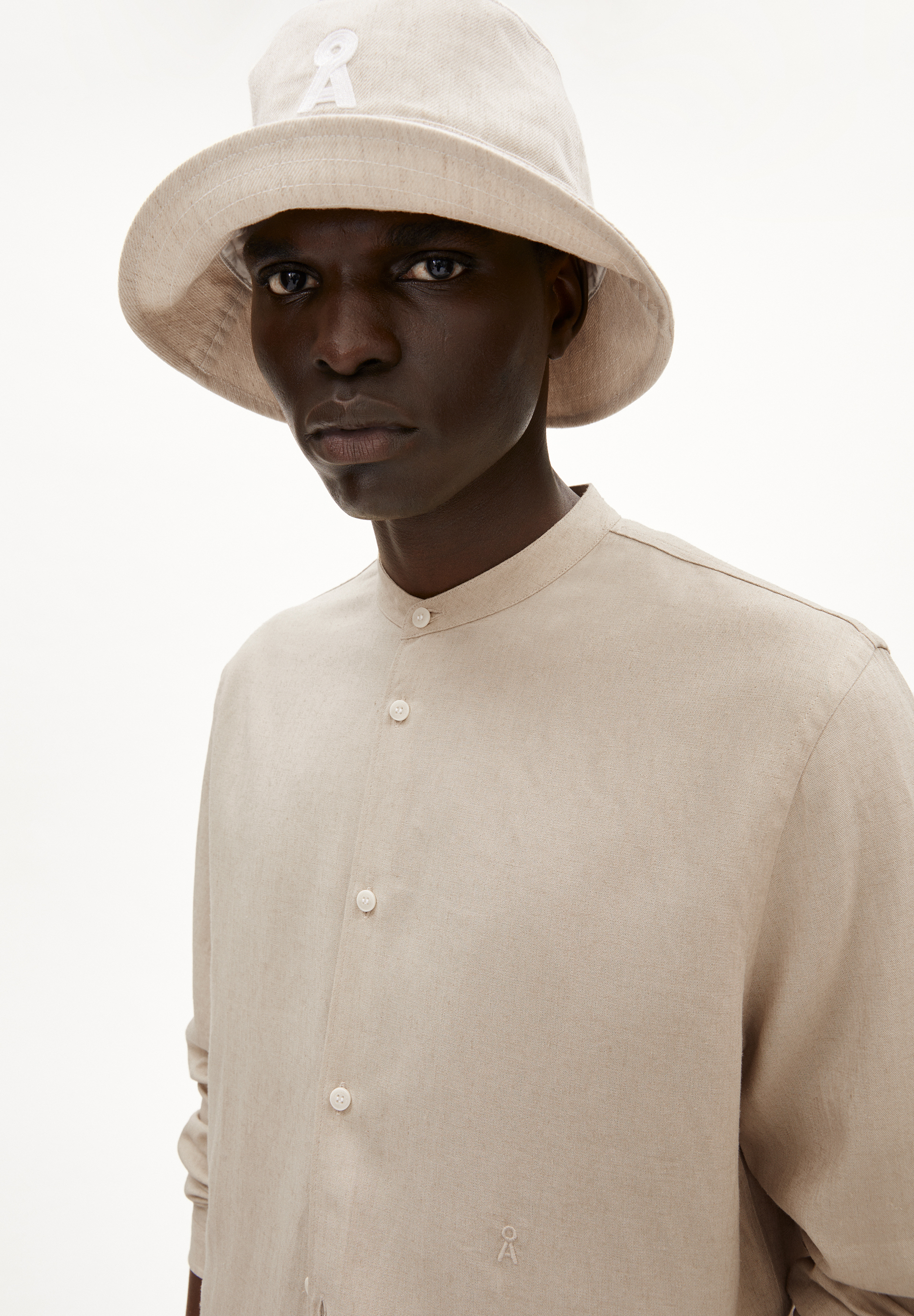 VAALERONIMUS LINO Shirt made of Linen-Mix