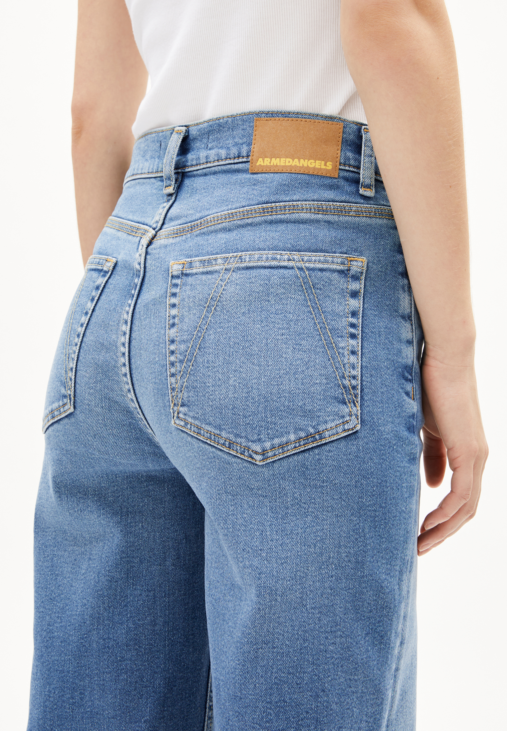 MURLIAA Jean large en mélange de coton recyclé stretch comfort