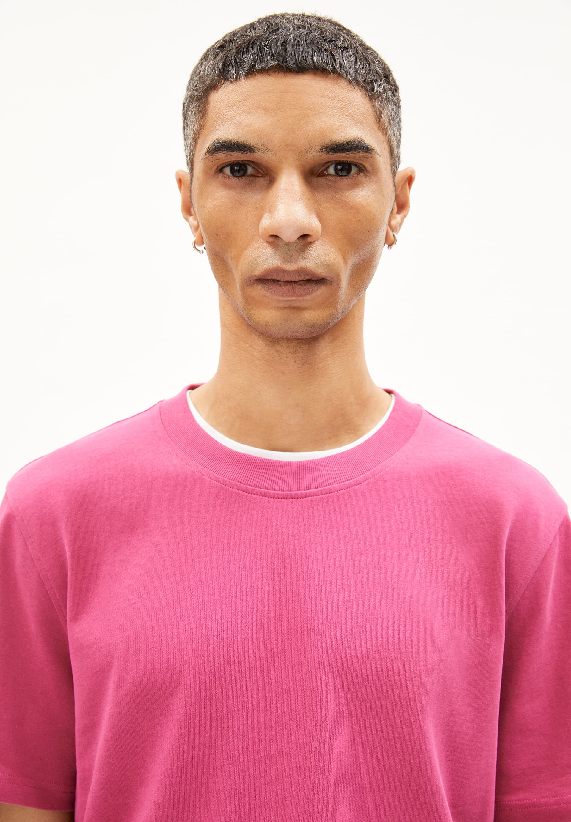 MAARKOS Midweight T-Shirt aus recyceltem Baumwoll Mix