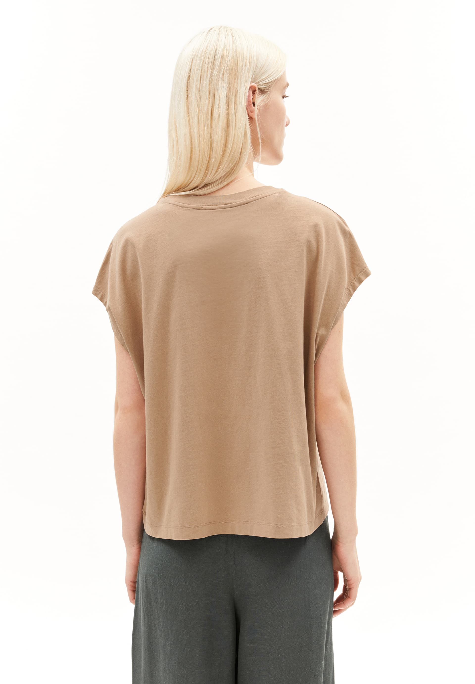 INAARA T-Shirt Oversized Fit made of Organic Cotton