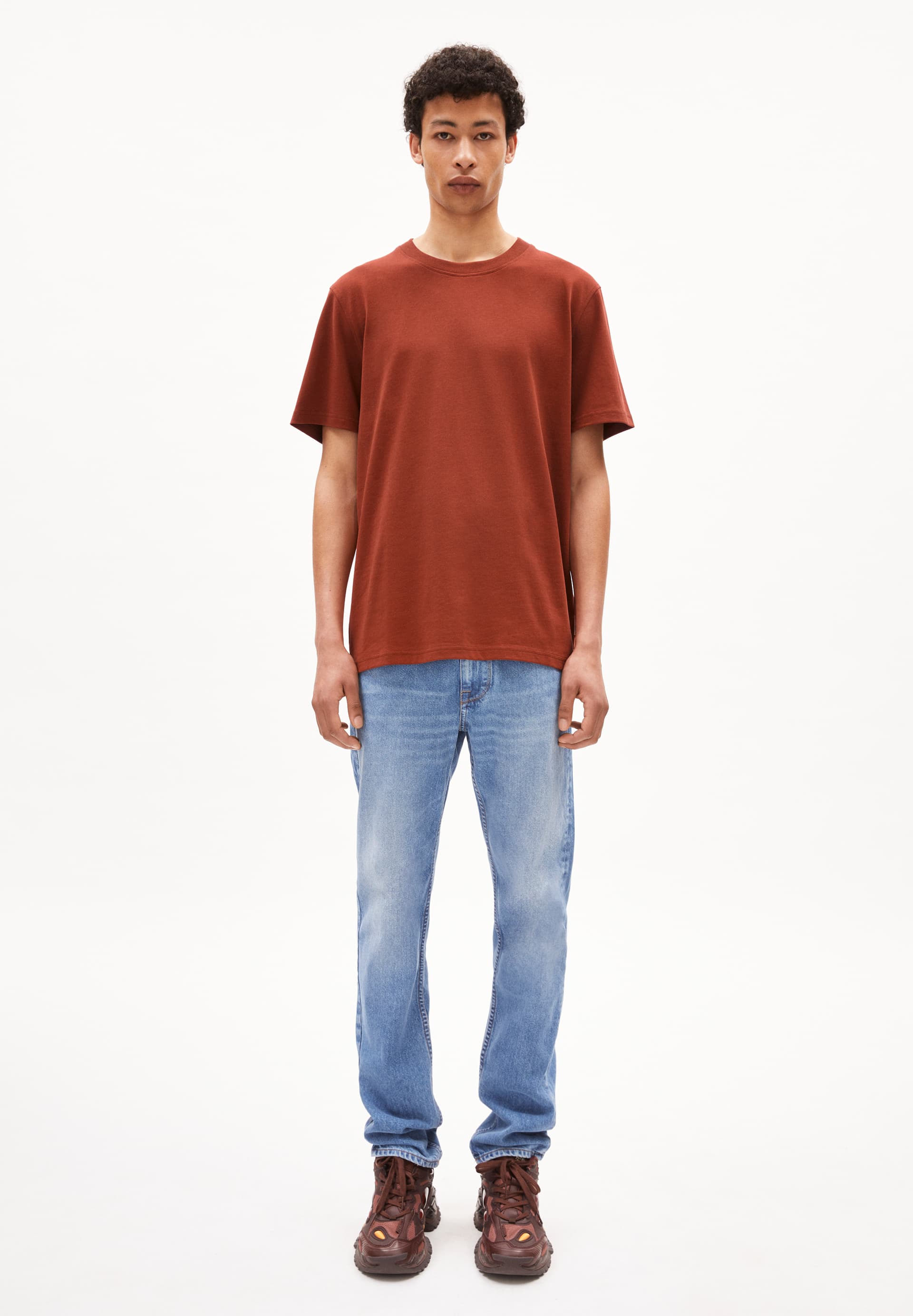 MAARKOS T-shirt mi-épais en mélange de coton recyclé