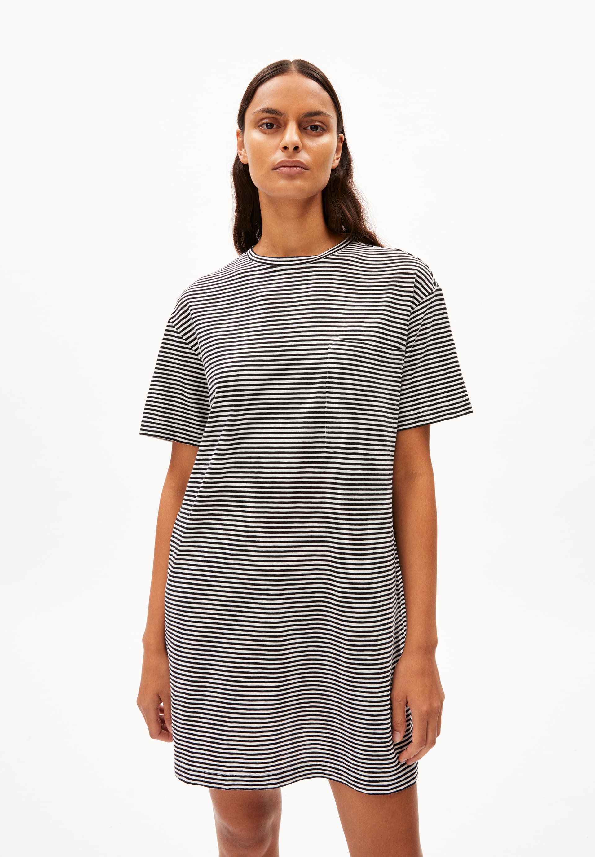 CHAARA LOVELY STRIPES Robe en jersey coupe décontractée en coton bio