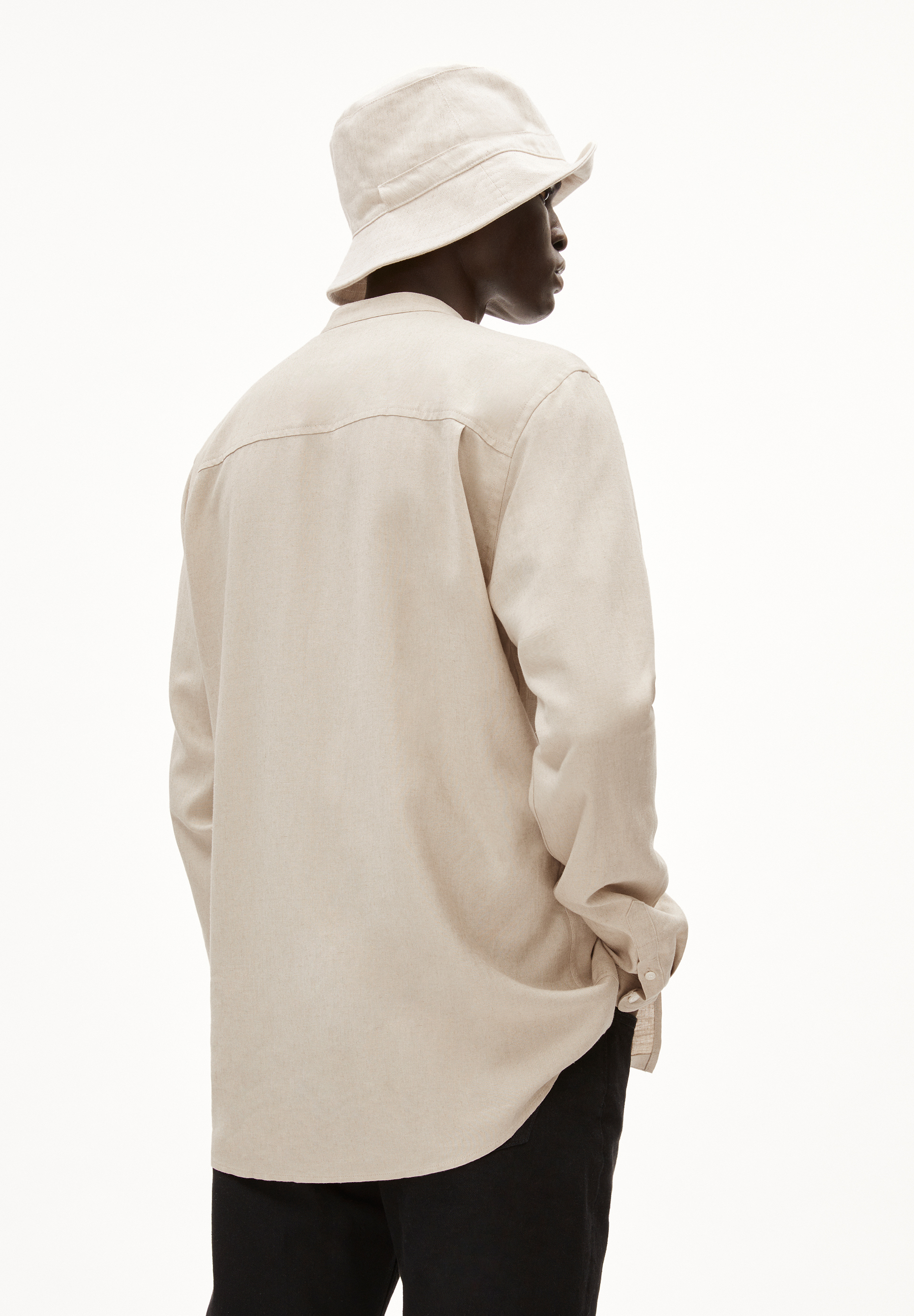 VAALERONIMUS LINO Shirt made of Linen-Mix