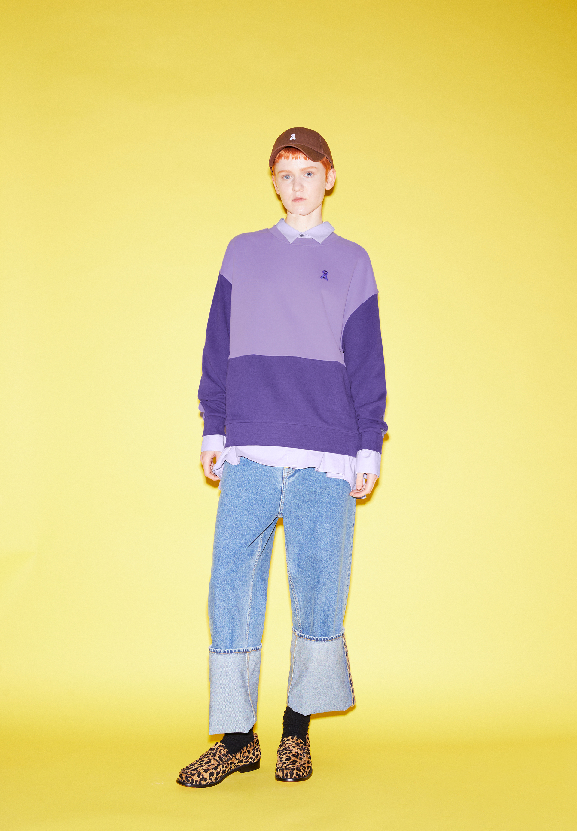 AARIN PATCHED Sweatshirt Oversized Fit aus Bio-Baumwolle