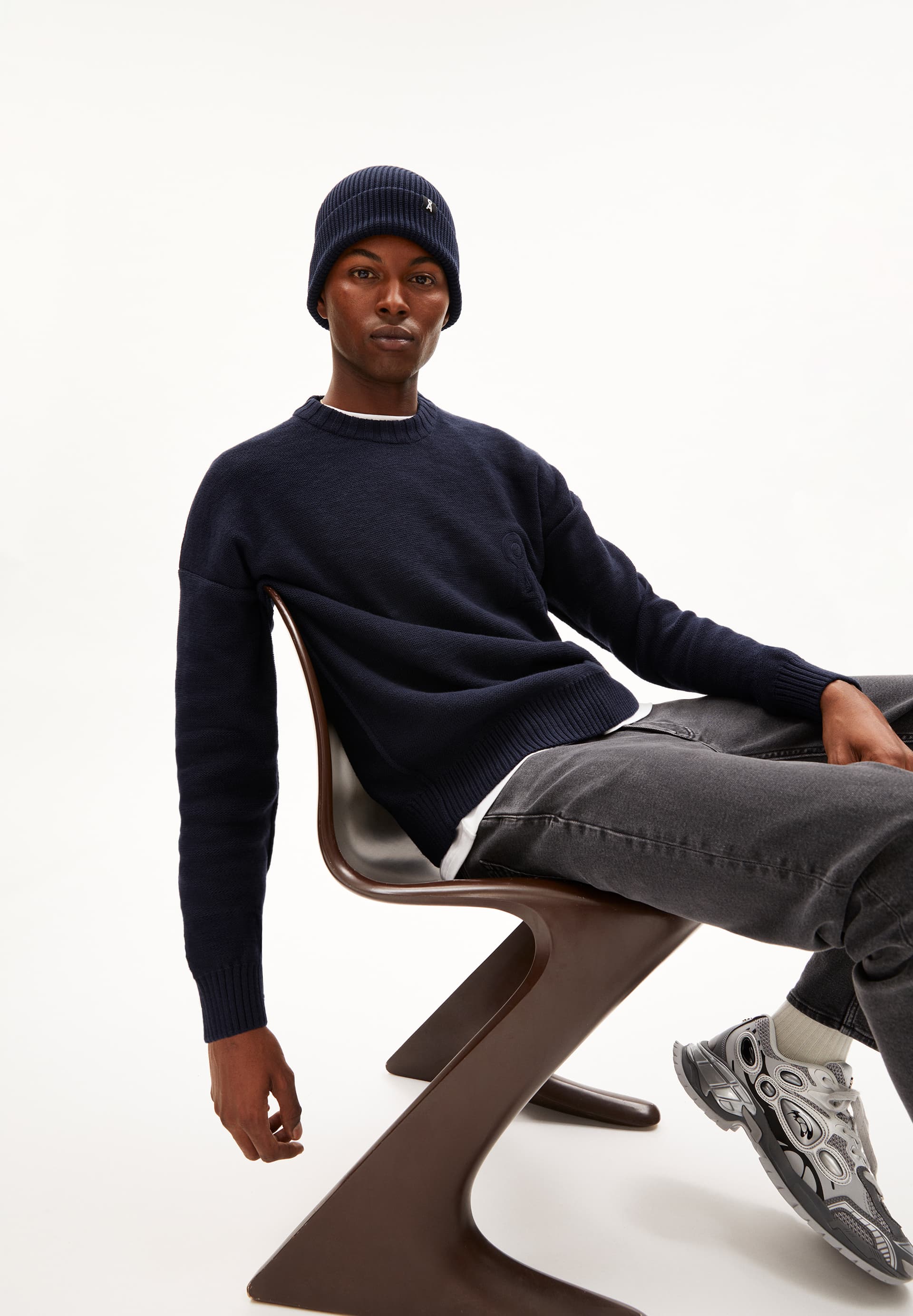 EMAANUELO Pull à coupe décontractée en coton bio