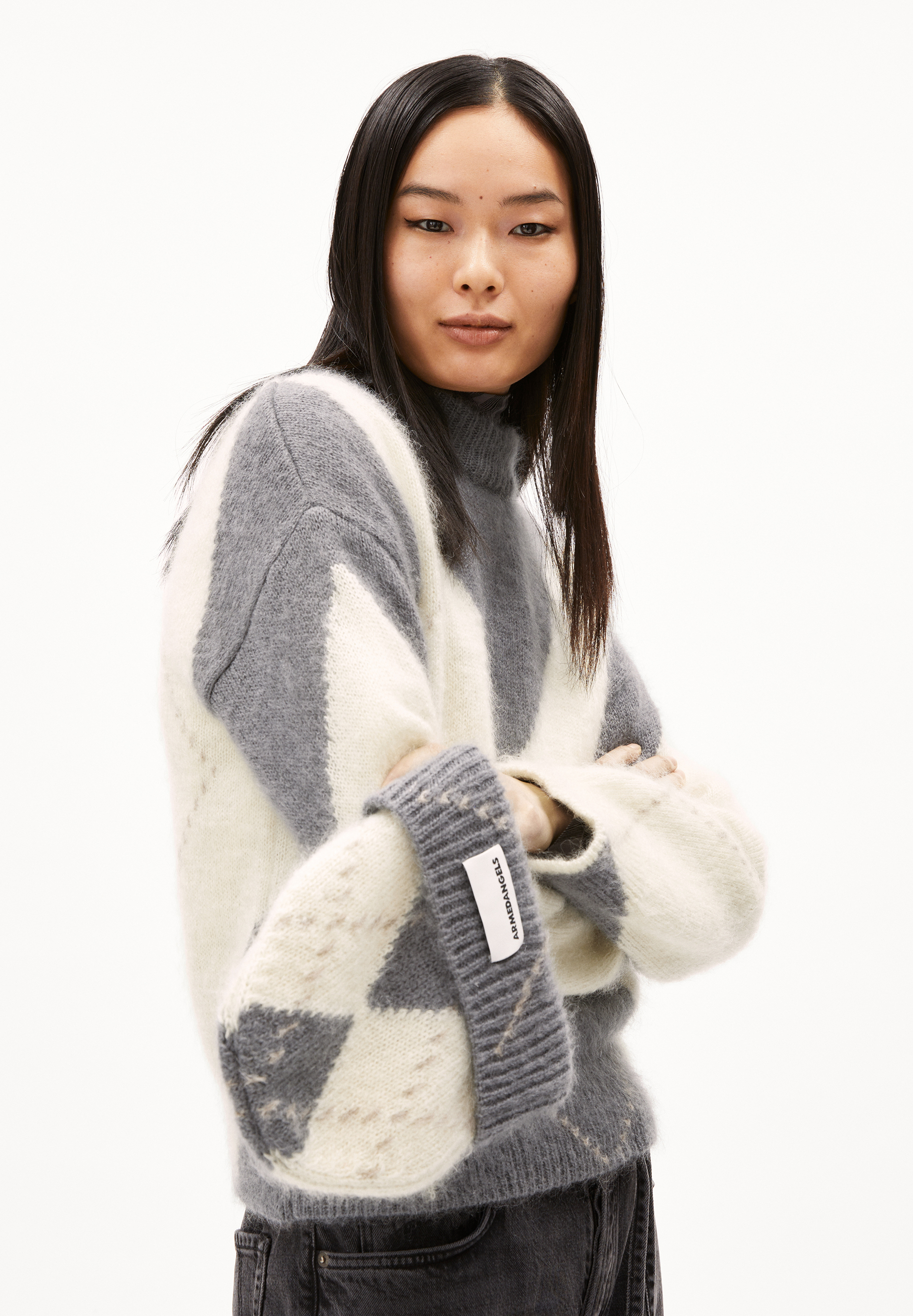 GWYNEIRAA ARGYLE Pull coupe ample en laine mohair mélangée