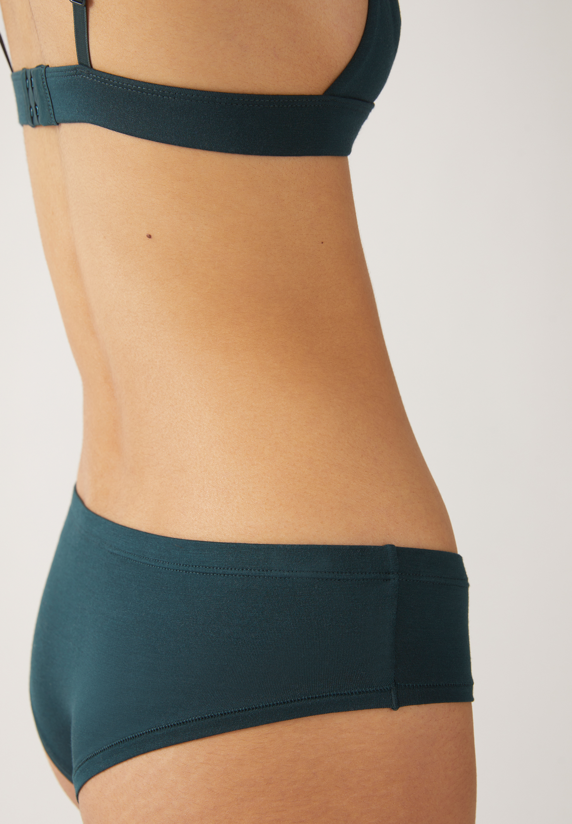 EIRAA Hipster aus TENCEL™ Modal Mix