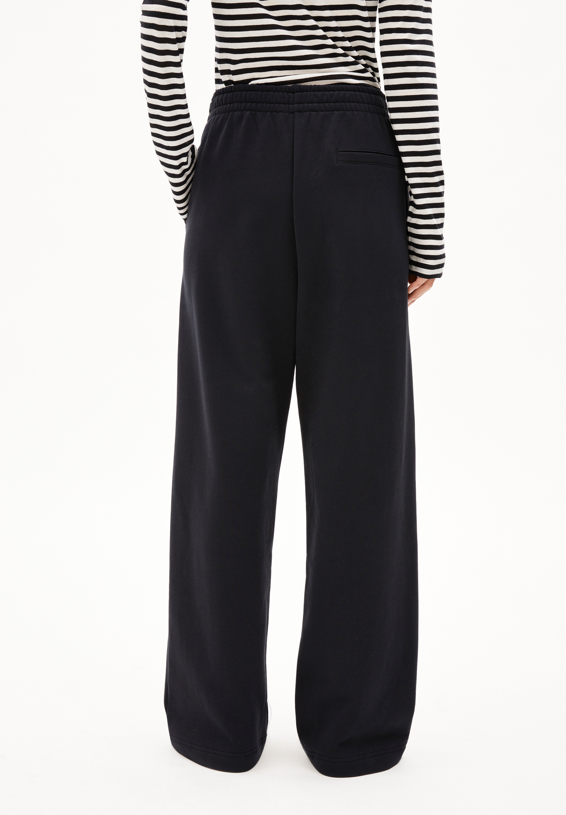 IVAARA Sweat Pants made of Organic Cotton