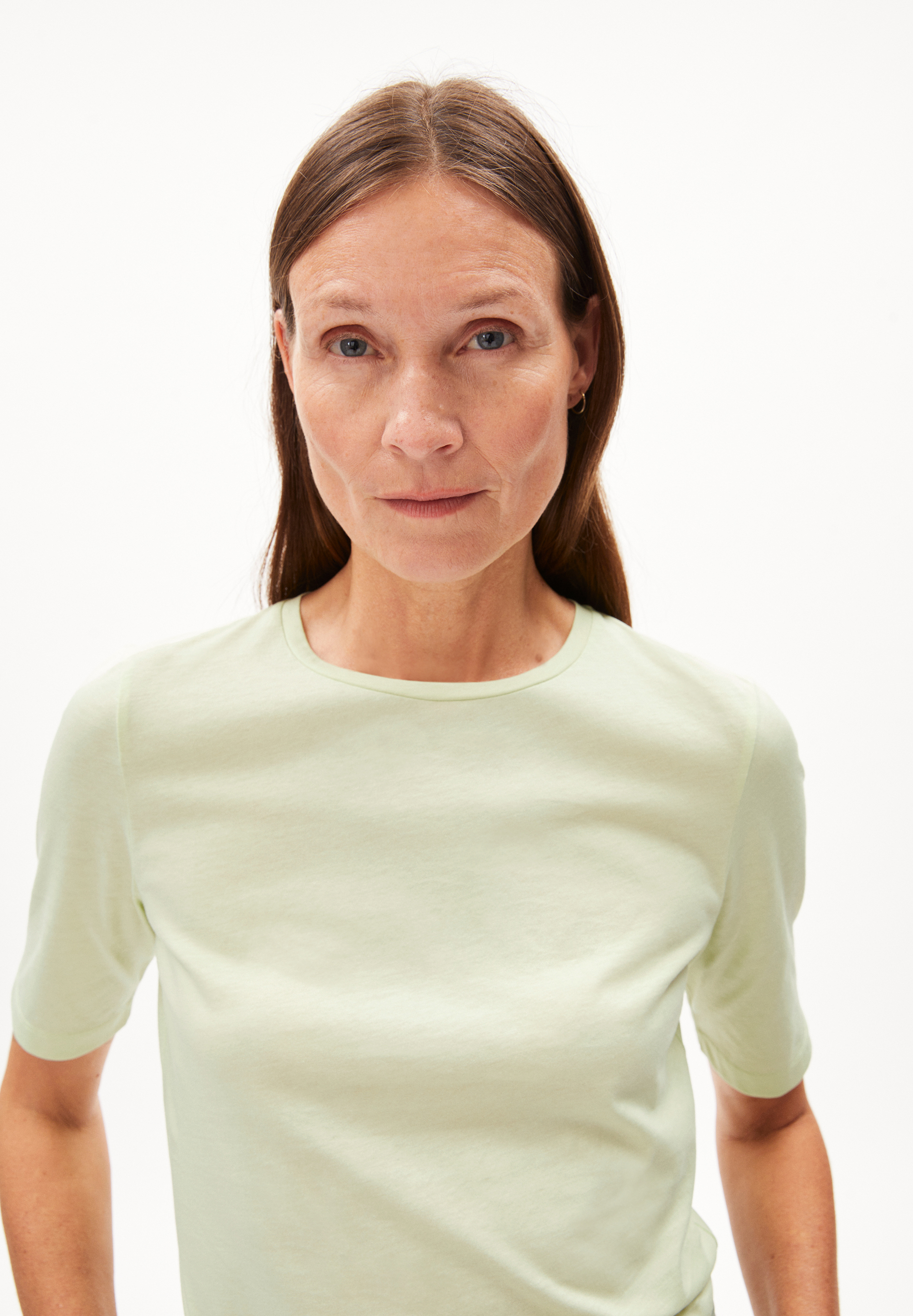 DONAAJI FEAATHER LIGHT T-Shirt Slim Fit aus Bio-Baumwolle