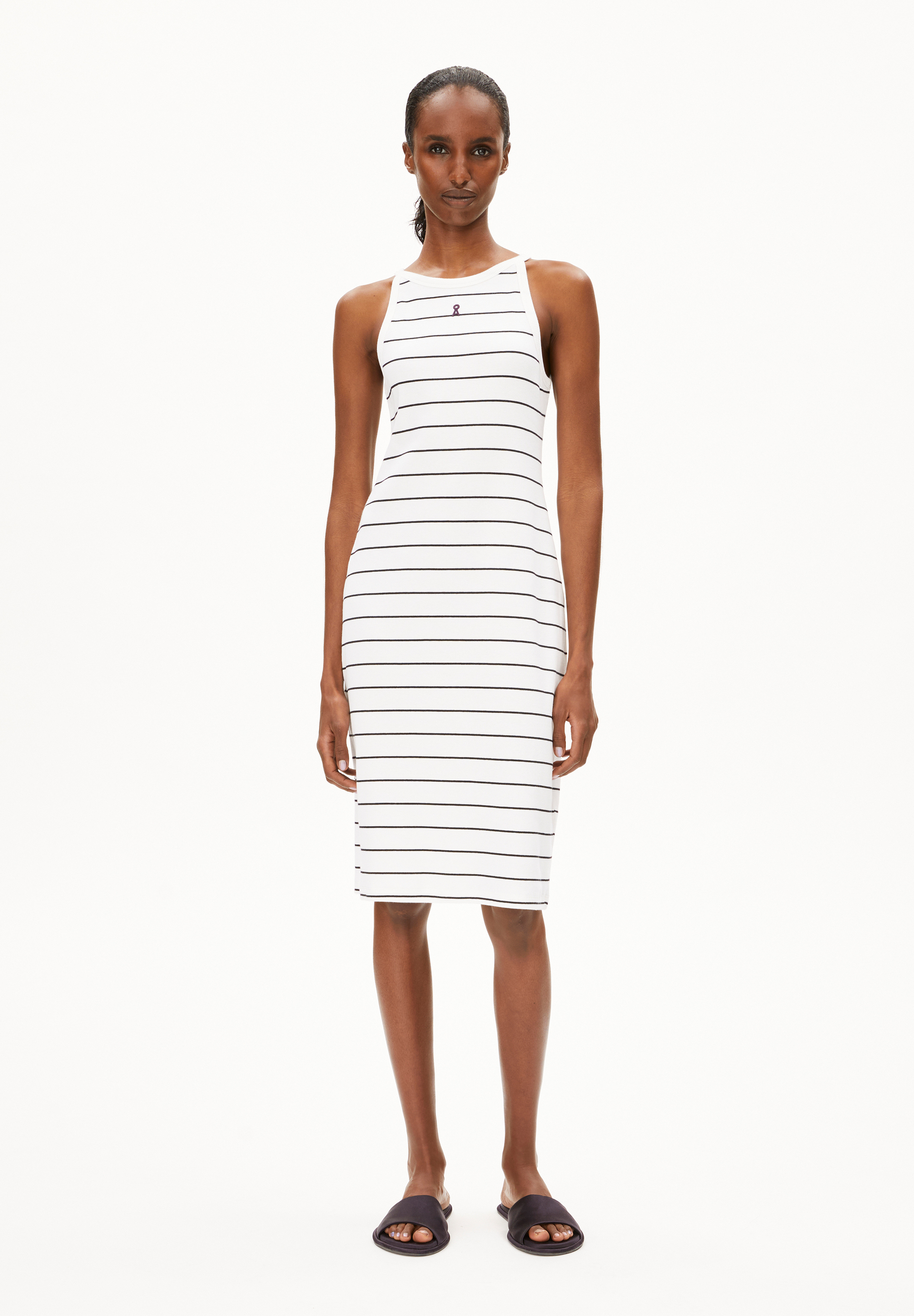 SASINAA FINE STRIPES