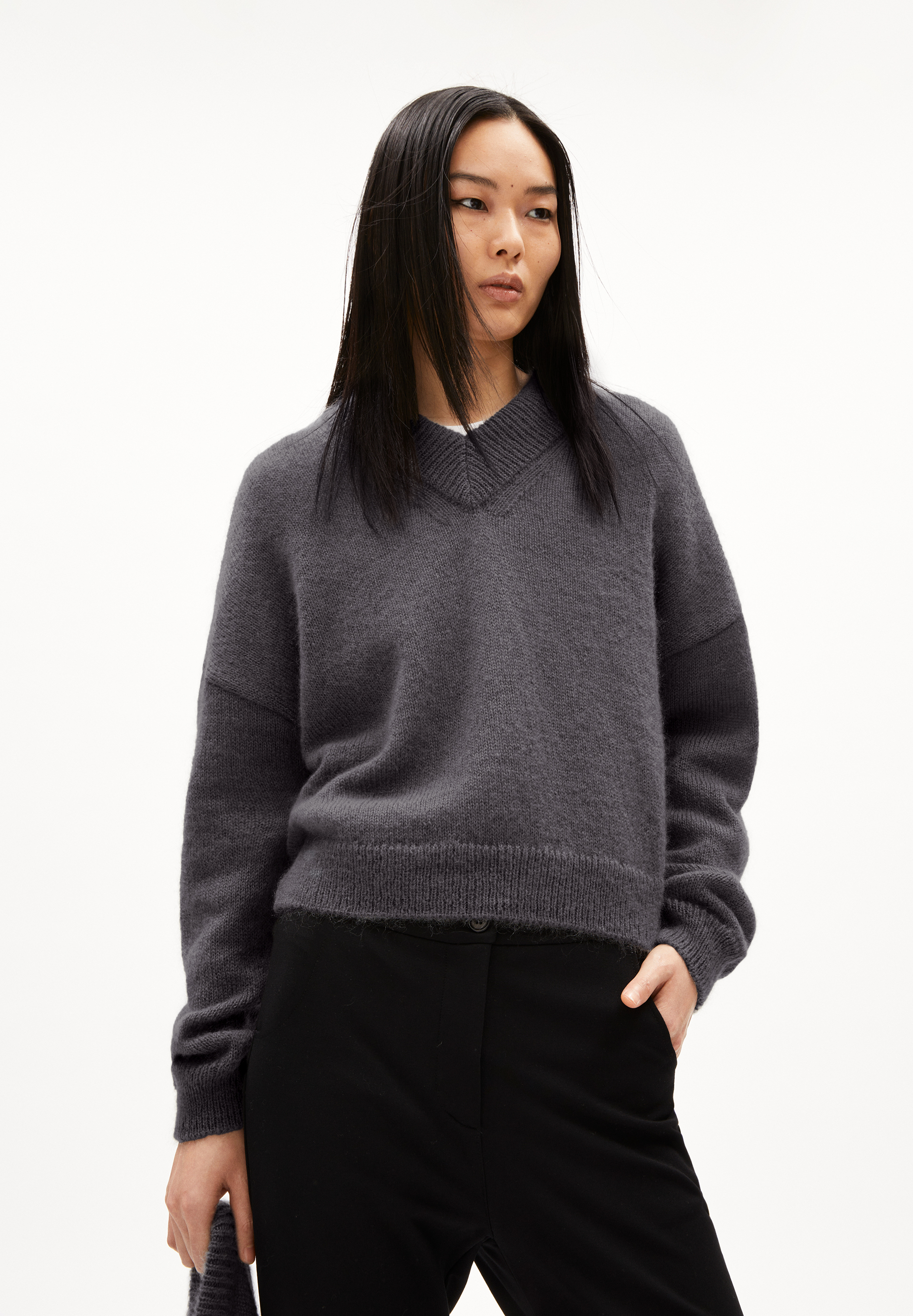 ALBASAA MOHAIR Pull coupe oversize en laine mohair mélangée