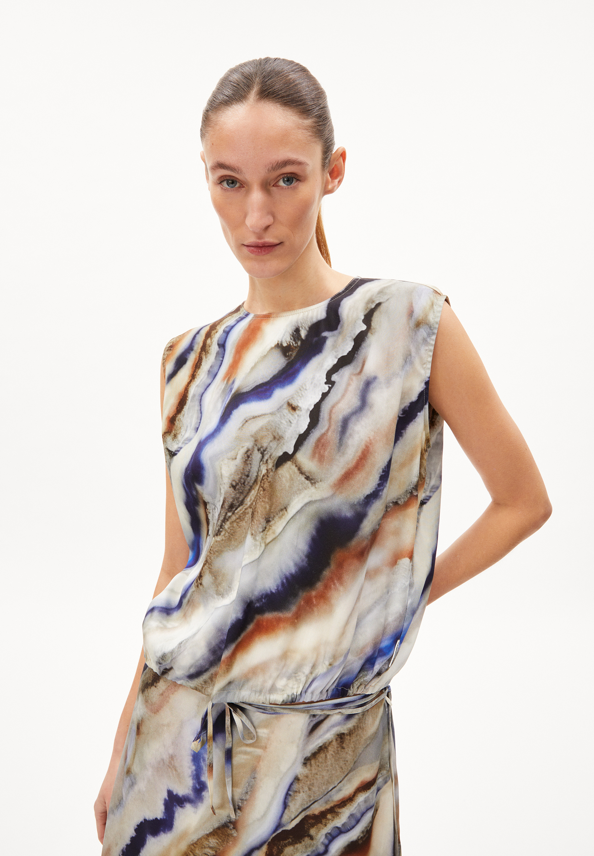 NERAA PÄRLAA Chemisier coupe décontractée en lyocell TENCEL™ mélangé