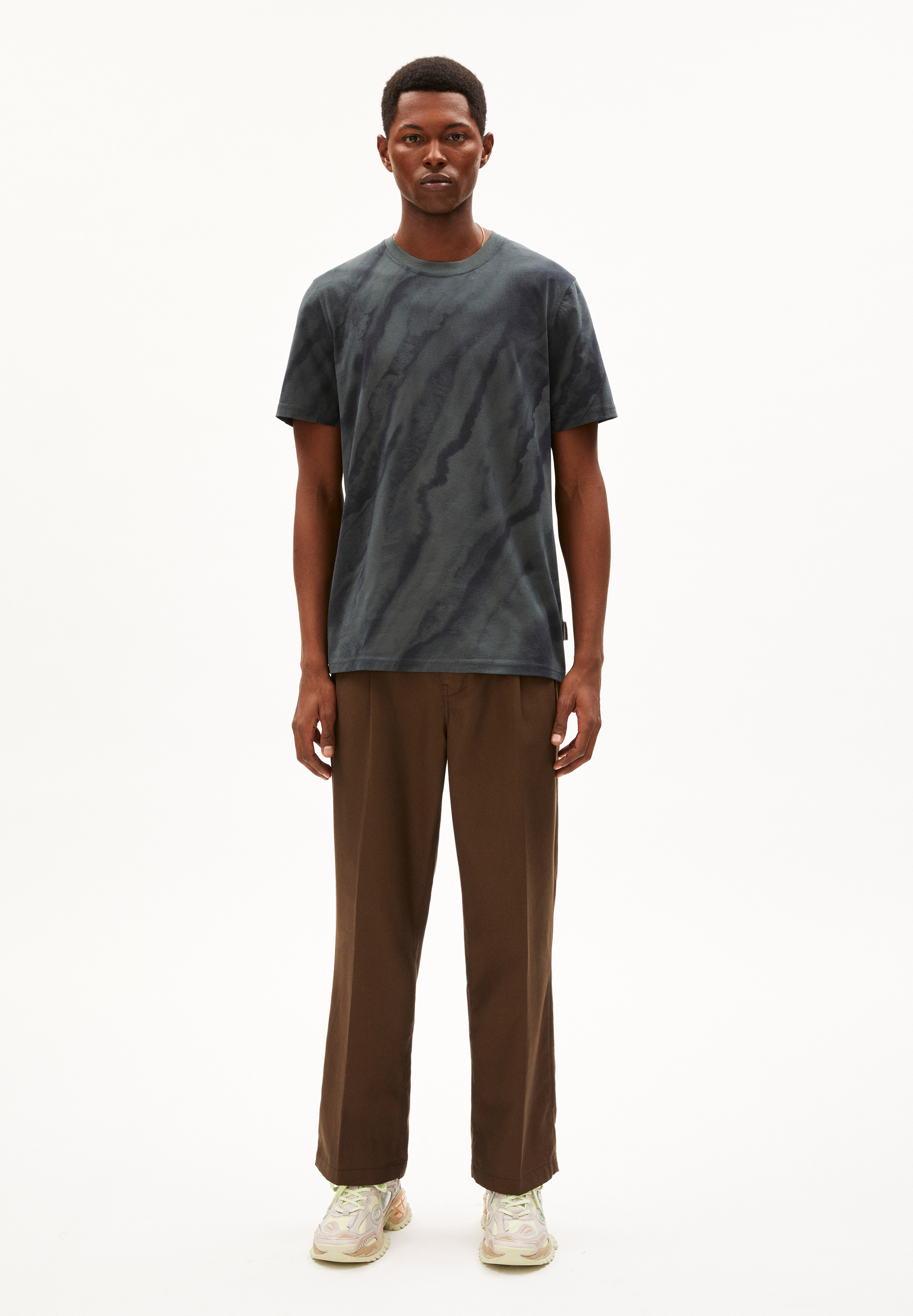 AADONI EARTH T-Shirt Relaxed Fit aus Bio-Baumwolle