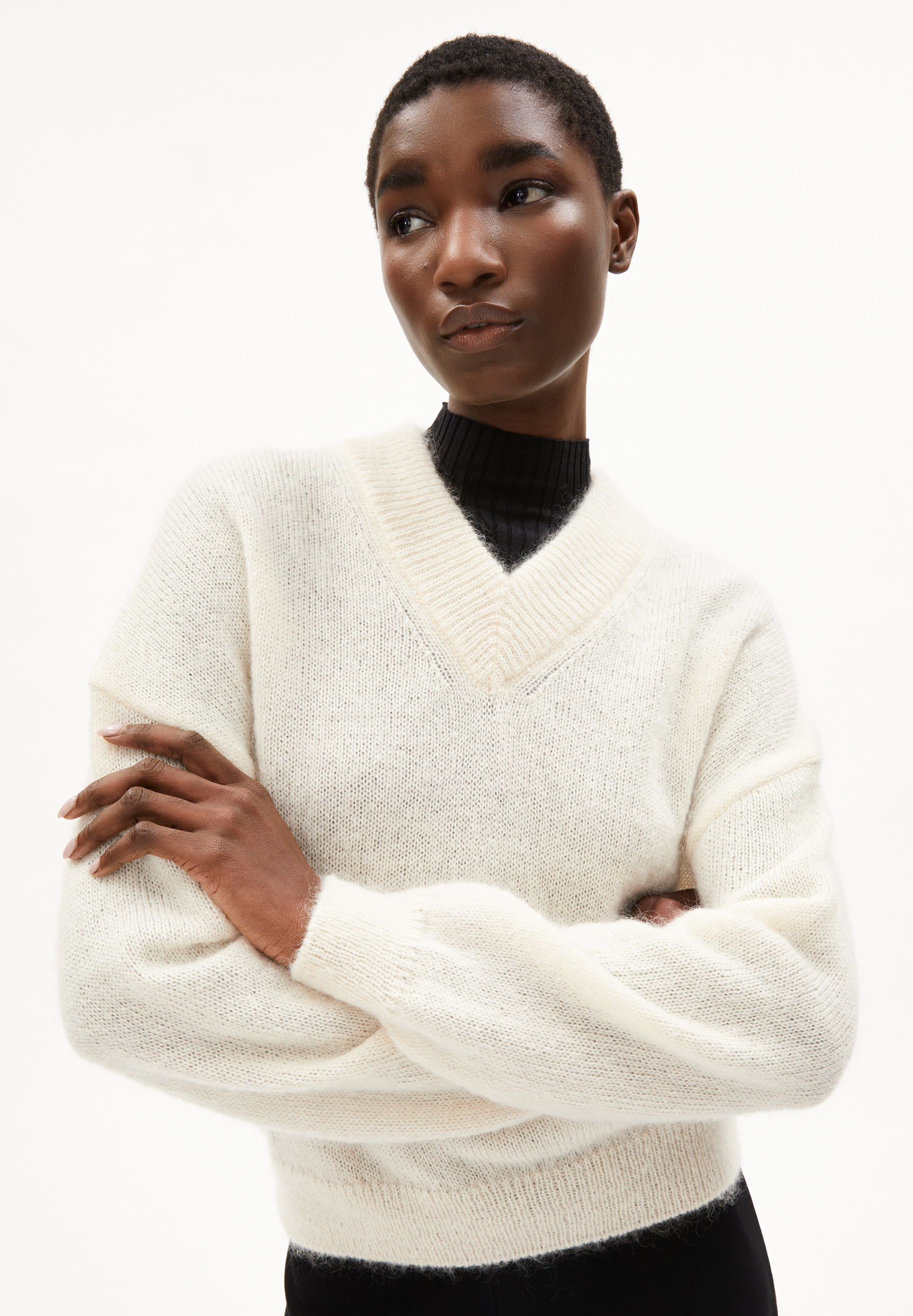 ALBASAA MOHAIR Pull coupe oversize en laine mohair mélangée