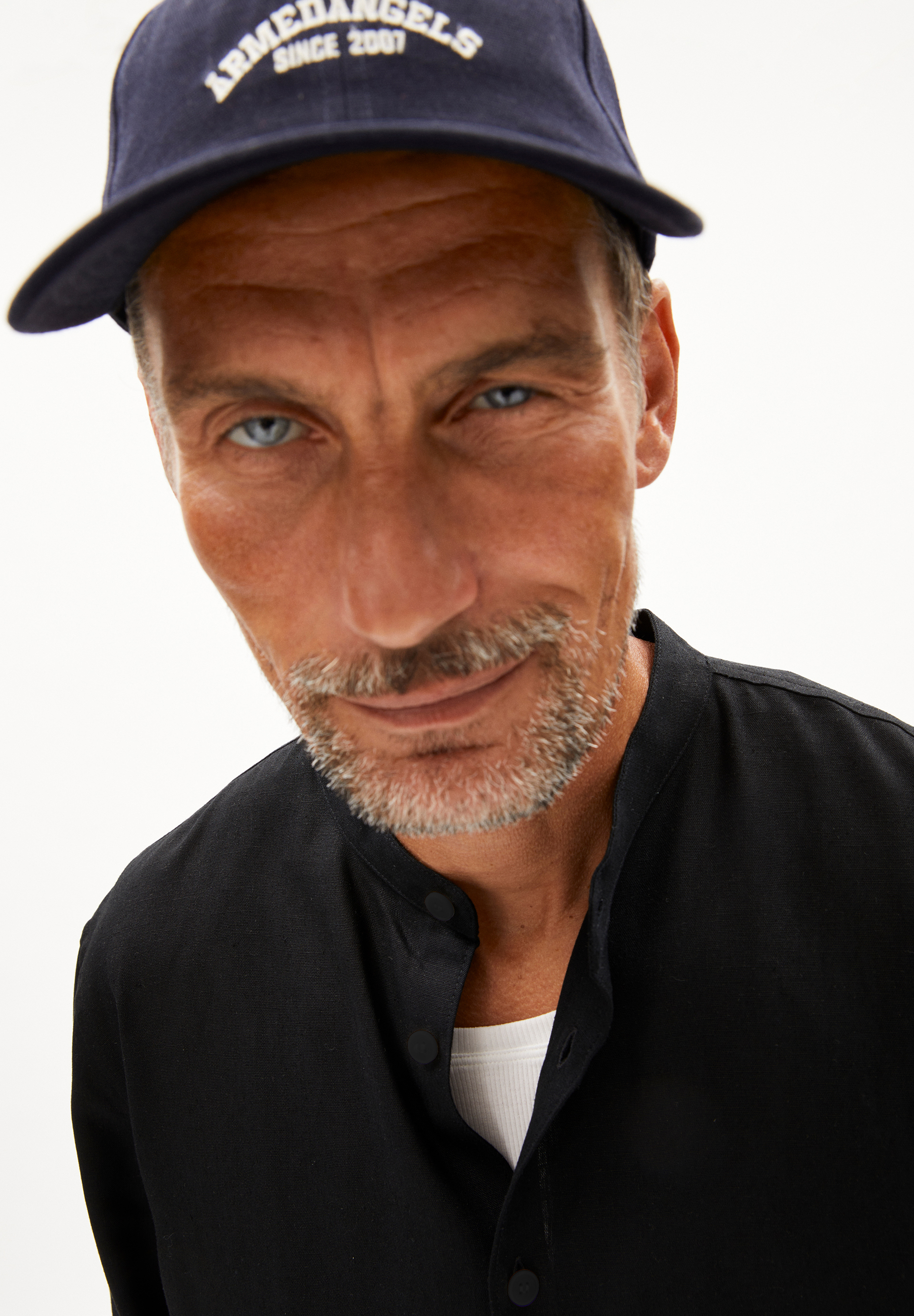 VAALERONIMUS LINO Shirt made of Linen-Mix