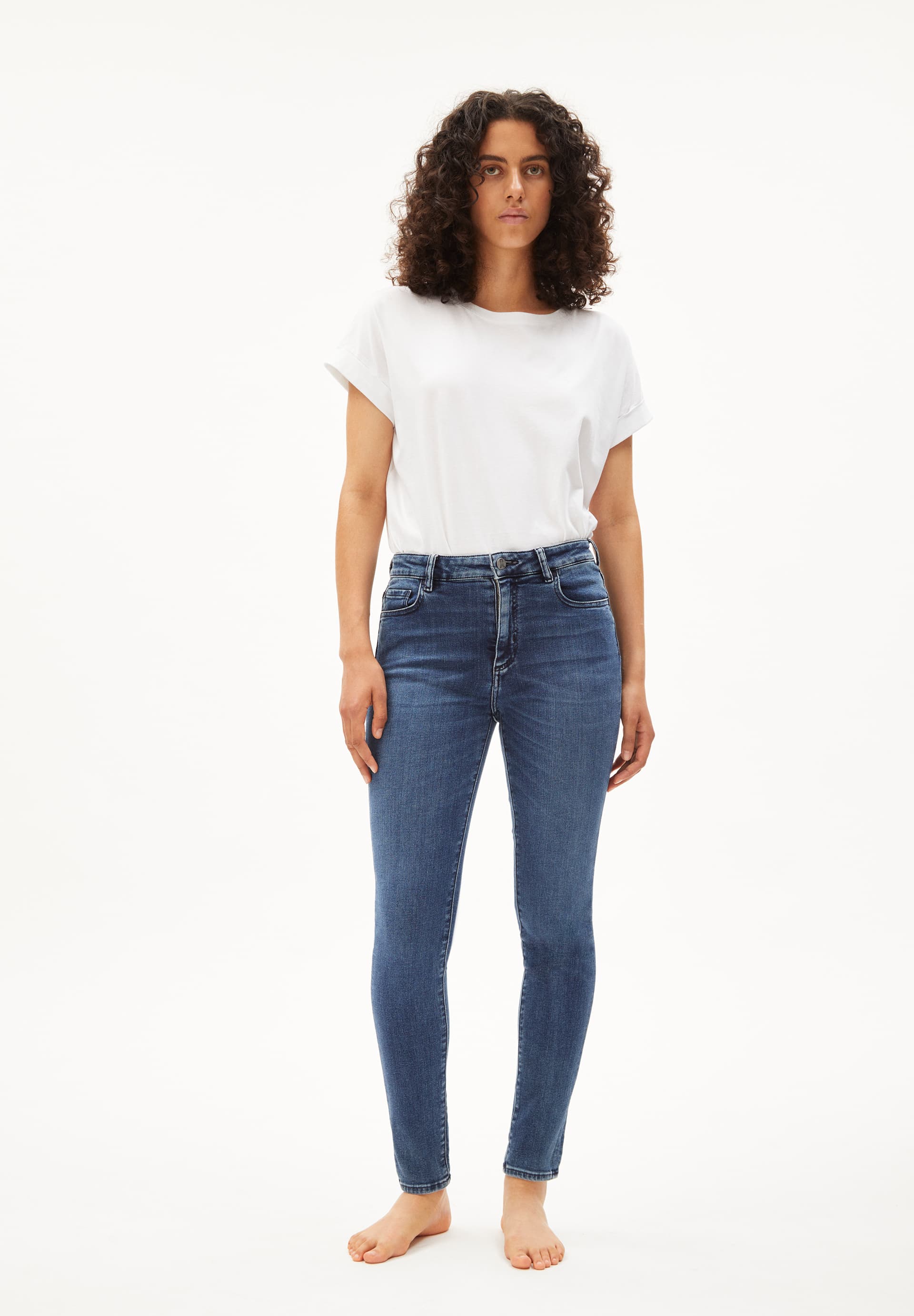 TILLAA X STRETCH Skinny Fit Mid Waist made of Organic Cotton Mix