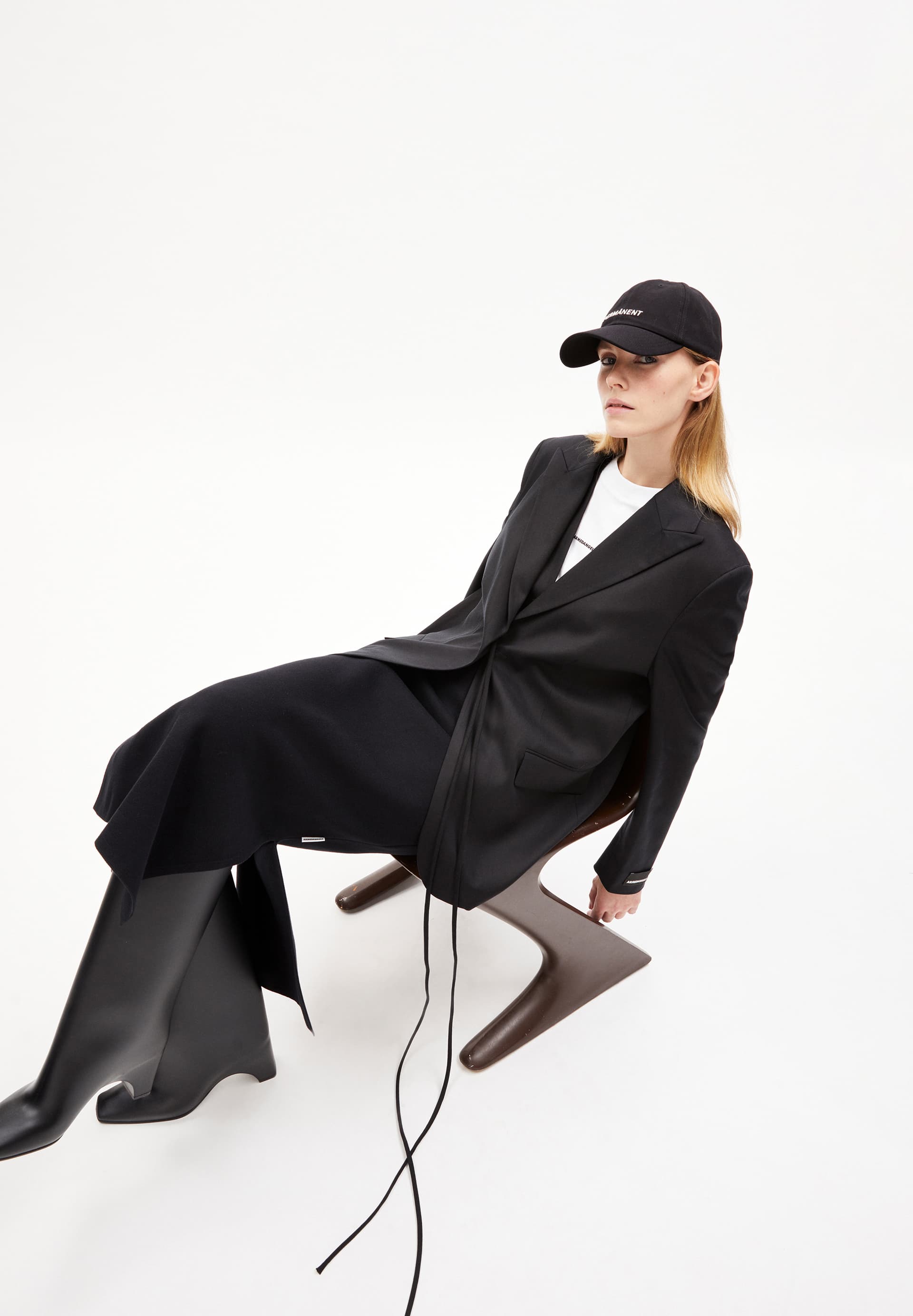 ORIAANA Blazer coupe oversize en TENCEL™ Lyocell mélangé