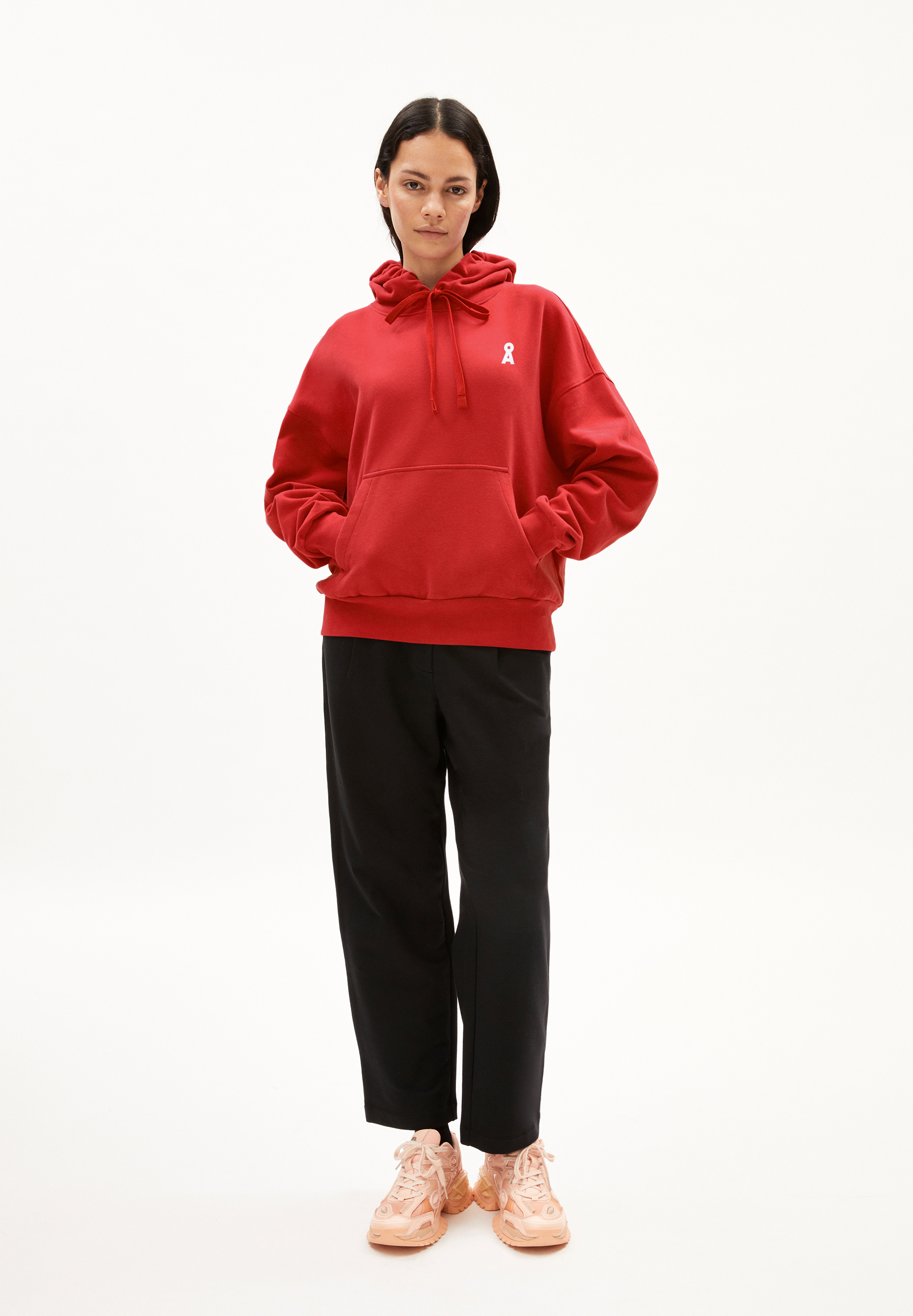 ICONIC Å FRANCISARAA Sweathoodie made of Organic Cotton