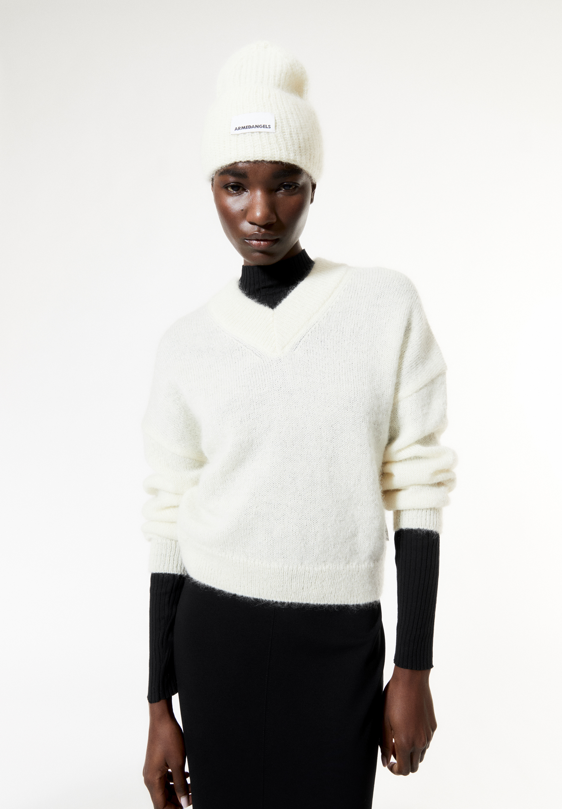 ALBASAA MOHAIR Pull coupe oversize en laine mohair mélangée