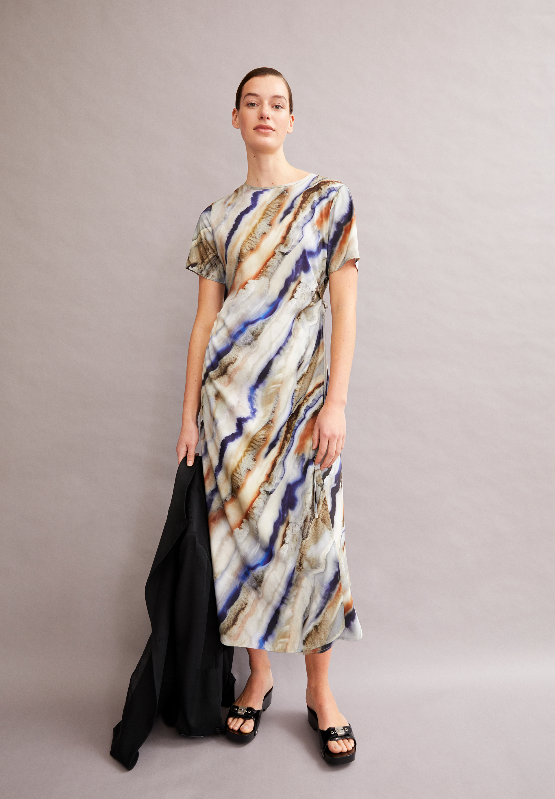 SEDISAA PÄRLAA Webkleid Regular Fit aus TENCEL™ Lyocell Mix