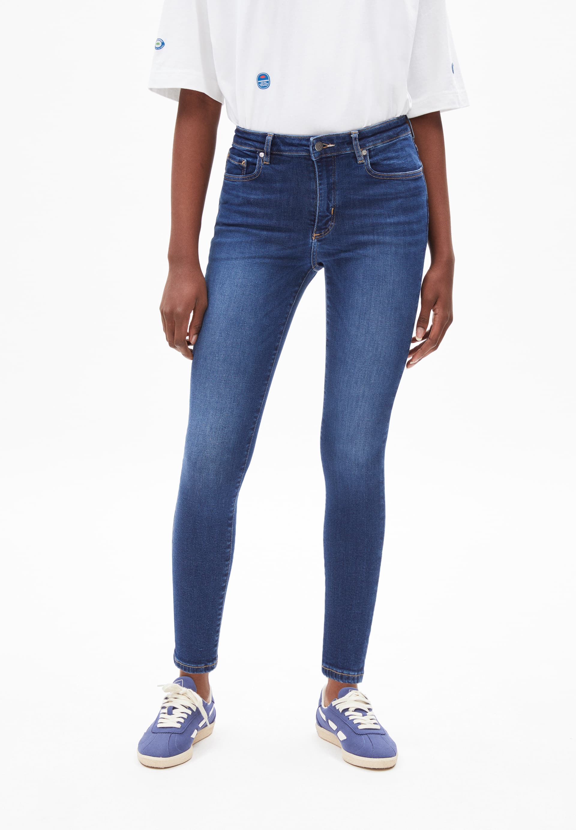 TILLAA X STRETCH Skinny fit midden taille in biokatoenmix