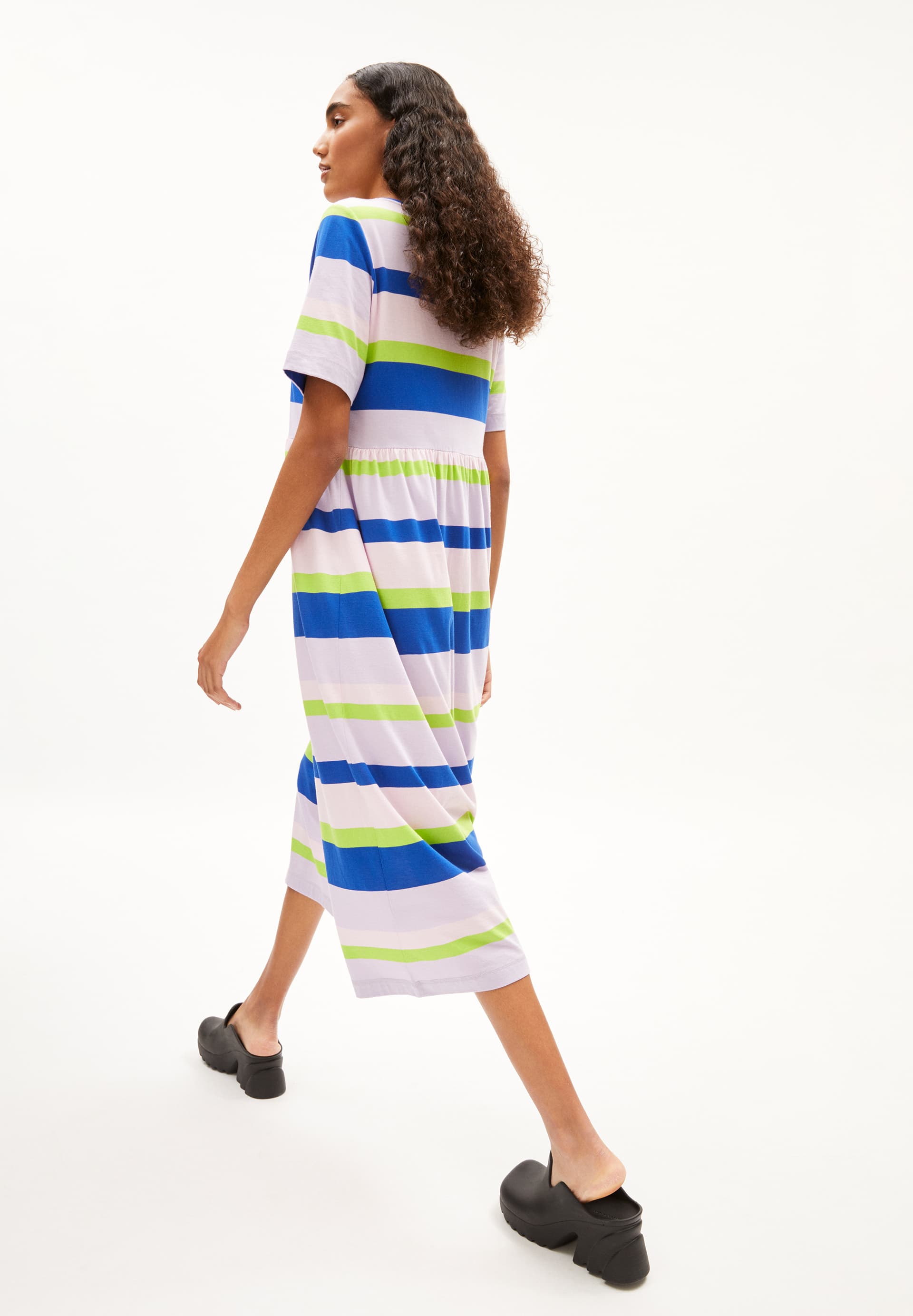 TAAKYRA HORAACIOS Jersey Dress Loose Fit made of Organic Cotton