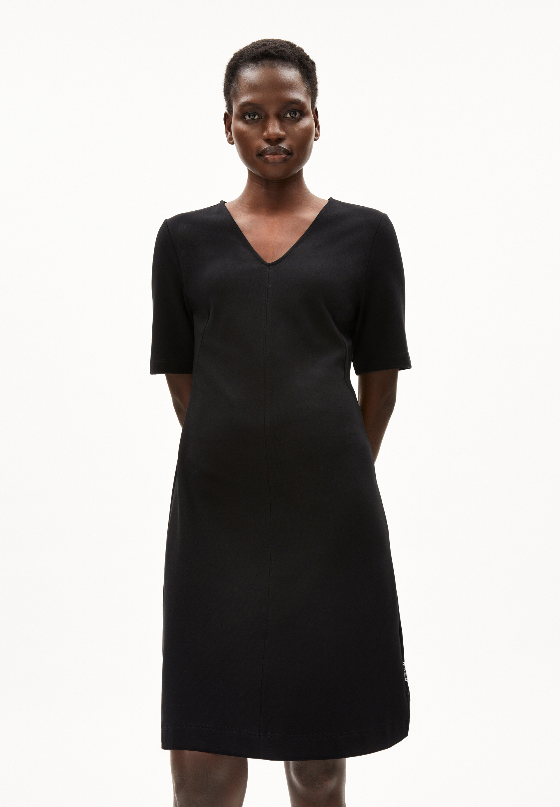 LESJAA - Frauen Slim Fit Kleid - schwarz